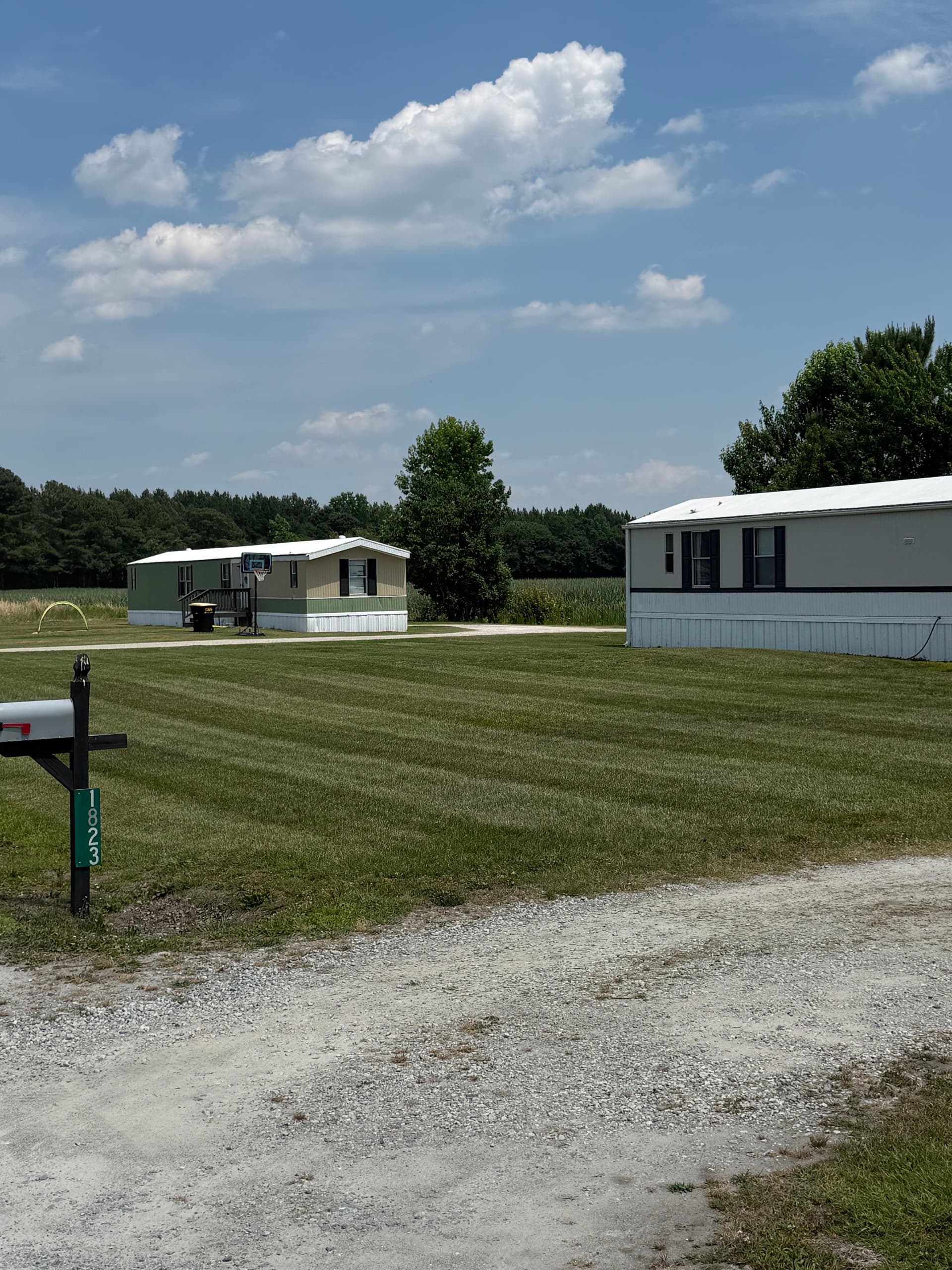 Gallery photos for Fresh Cut Lawn Care That Makes the Whole Property Look Sharp: Image #1